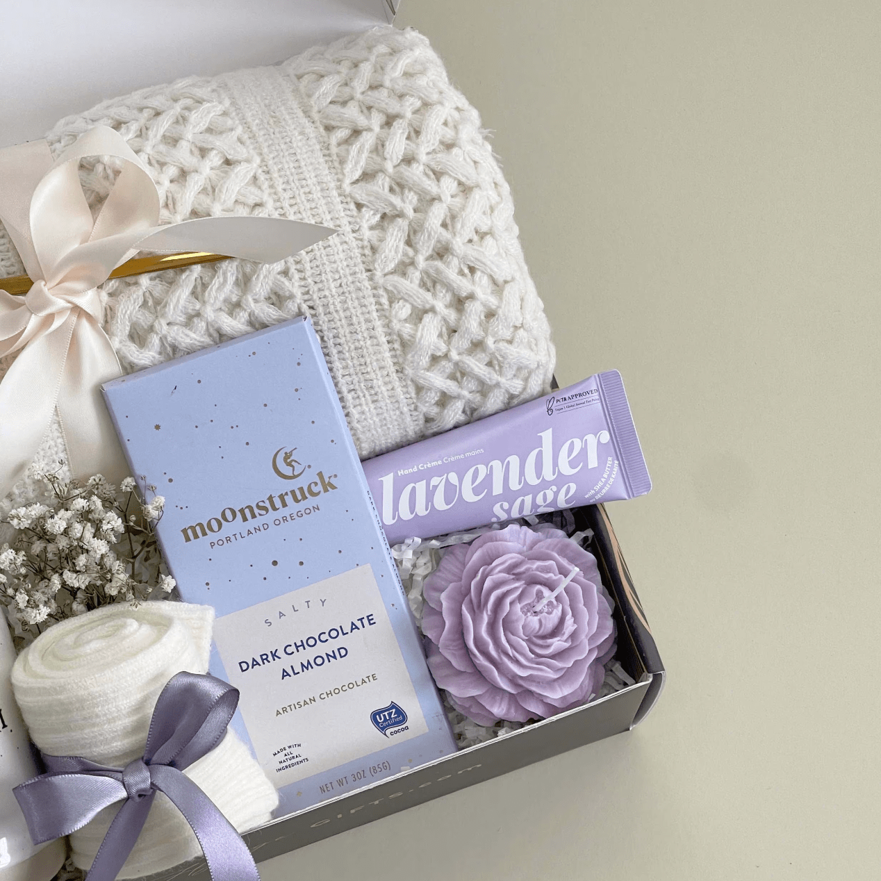 Mother's Day Hygge Gift Box for Best Mom Mom's Appreciation Gift