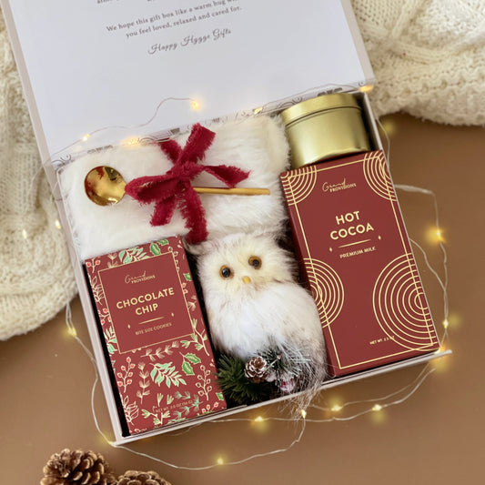 Cozy Moments Hygge Gift Box | Unisex Holiday Comfort with Cozy Treats & Festive Ornament