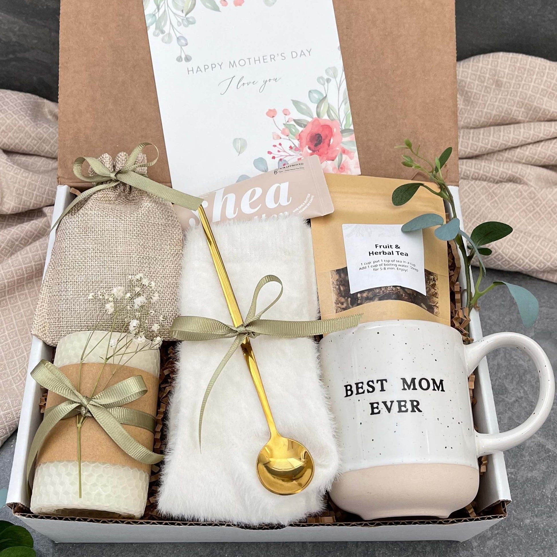 Gift Basket for Mom, Birthday Gifts for Best Mom, Women, Wife, Mother in  Law, New Mom. Christmas, for Mothers Day-Includes Candle, Coffee Mug