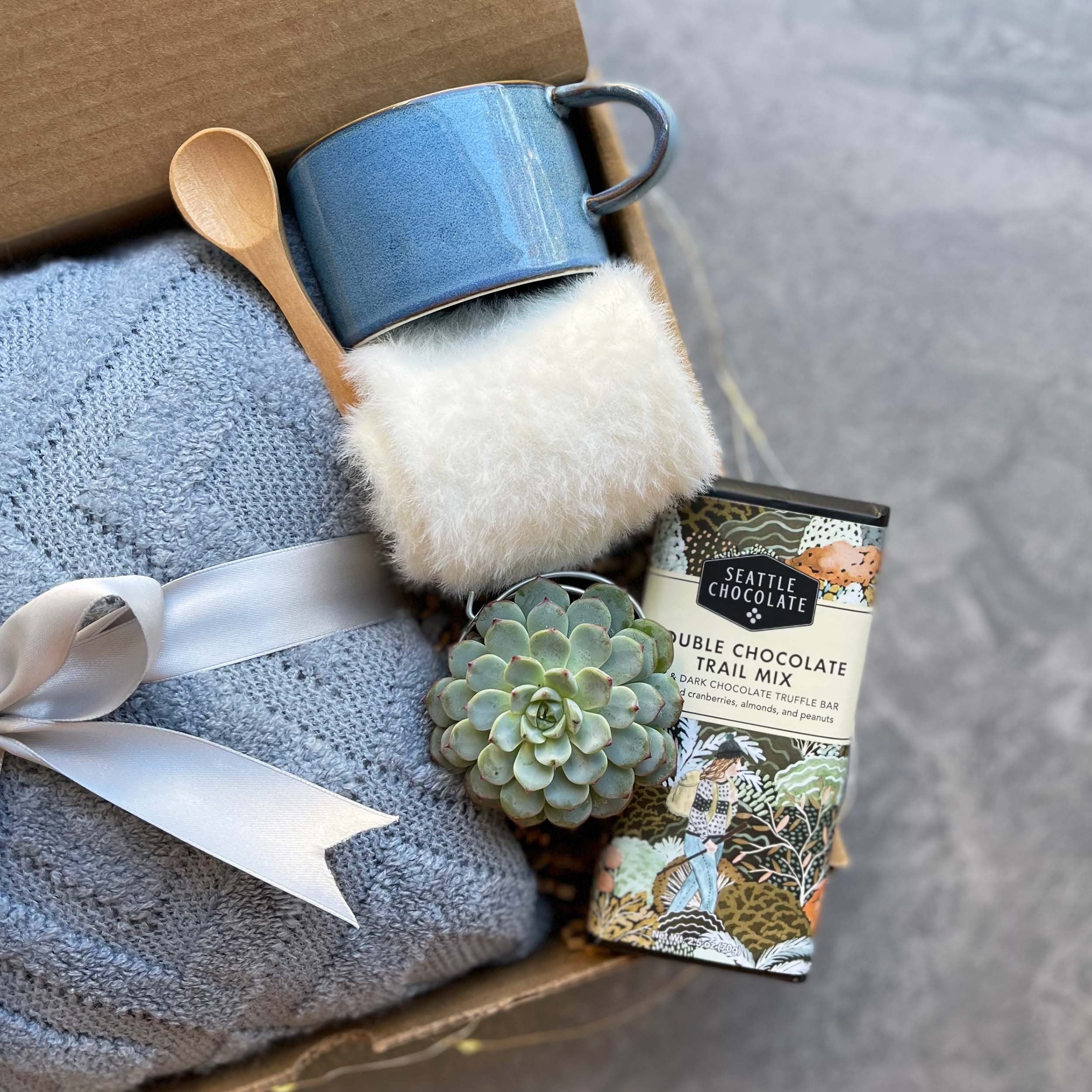 Cozy Gift Box | Hygge store Gift Box | Thinking of You Gift | Get Well Soon Gift | Hug in a Box | Self Care Box | Self Care Gift |